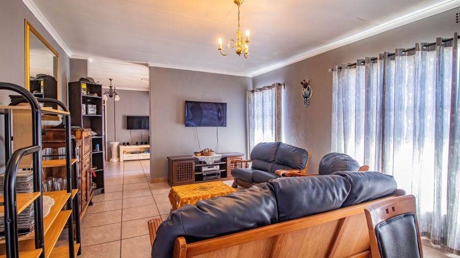 4 Bedroom Property for Sale in Vredenburg Western Cape